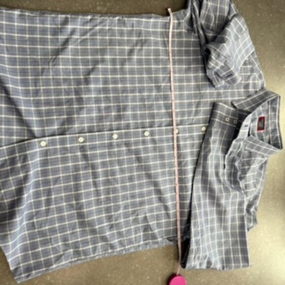 UNTUCKit Blue & White Plaid Wrinkle-Free Button-Down Shirt – Size XL Tall - Picture 9 of 16